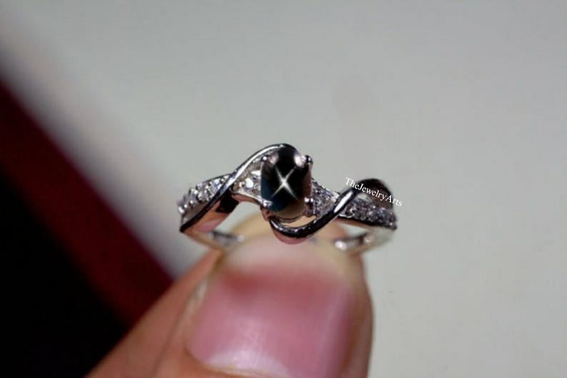 Lindy Star Ring, Engagement Ring, 4 Ray Star Ring, Promise Ring, 7x5 mm Black Sapphire Loose Gemstone Ring, Jewelry Gift for Her